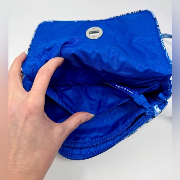 Bundle: Vera Bradley Crossbody Bag and Badgley Mischka Notebook and Pen Set - Picture 7 of 8